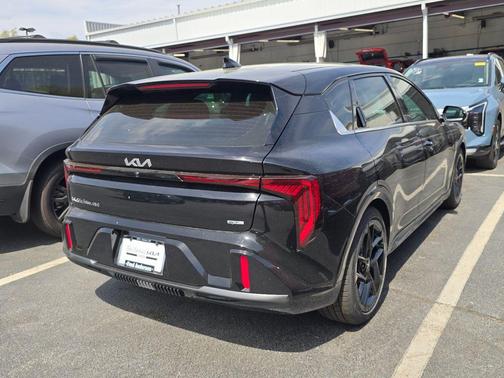 Aurora Black 2026 Kia K4 GT-LINE