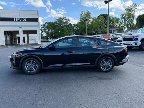 2025 Kia K4 LX