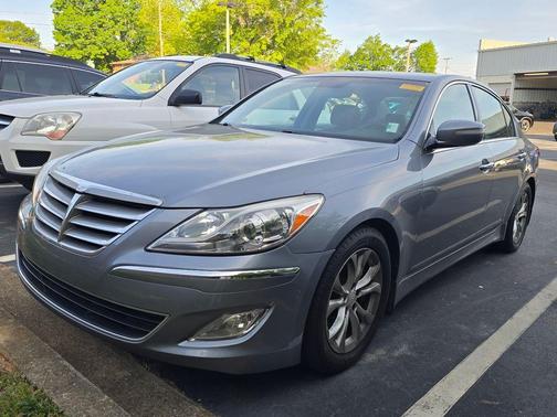 Parisian Gray 2013 Hyundai Genesis 3.8