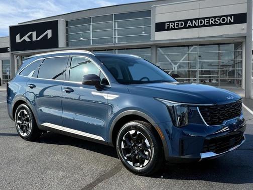 2025 Kia Sorento S