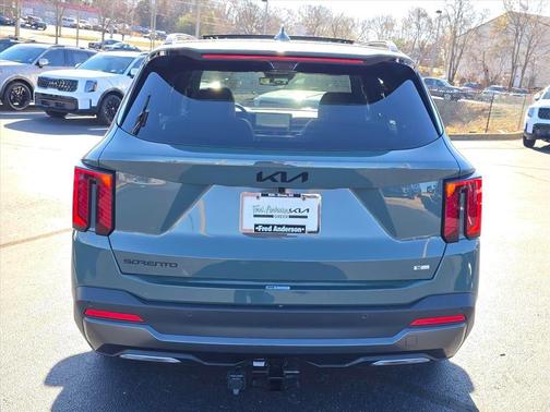 Green 2026 Kia Sorento Hybrid X-LINE SX PRESTIGE