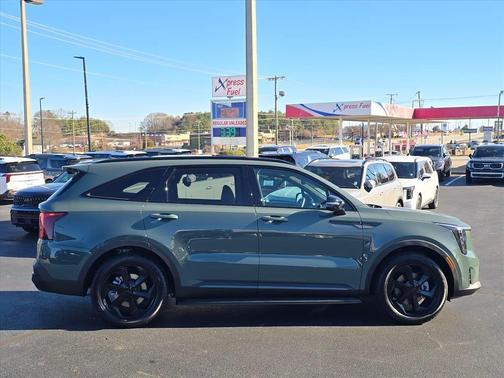 Green 2026 Kia Sorento Hybrid X-LINE SX PRESTIGE