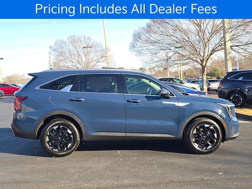 Midnight Black 2026 Kia Sorento S