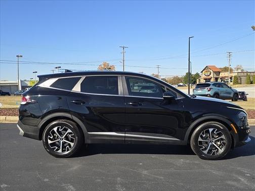 2024 Kia Sportage EX