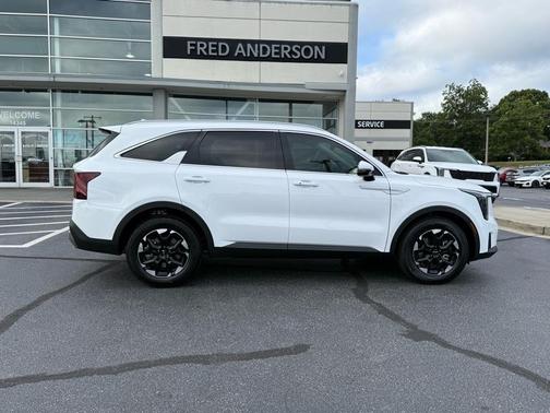 2025 Kia Sorento S
