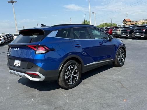 2025 Kia Sportage EX