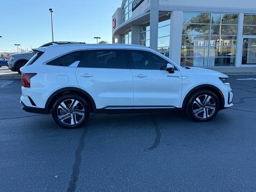 2023 Kia Sorento Plug-In Hybrid SX Prestige