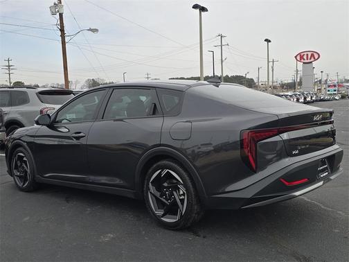 2025 Kia K4 EX
