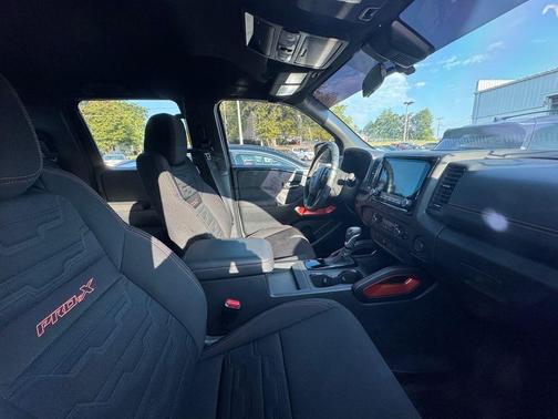 Boulder Gray Pearl 2024 Nissan Frontier PRO-X