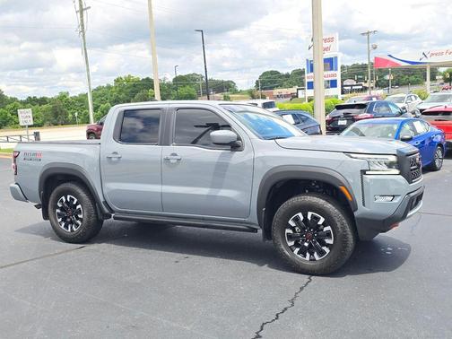 Boulder Gray Pearl 2024 Nissan Frontier PRO-X
