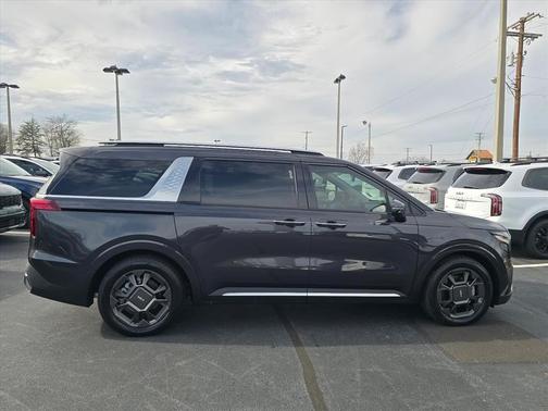 2026 Kia Carnival SX