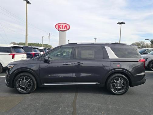 2026 Kia Carnival SX