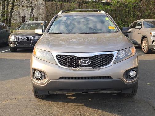 Titanium Silver 2013 Kia Sorento EX