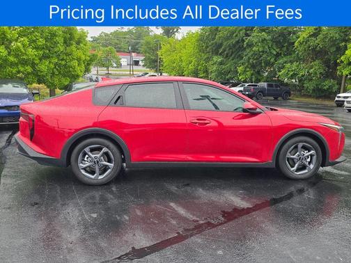 Currant Red 2026 Kia K4 LXS