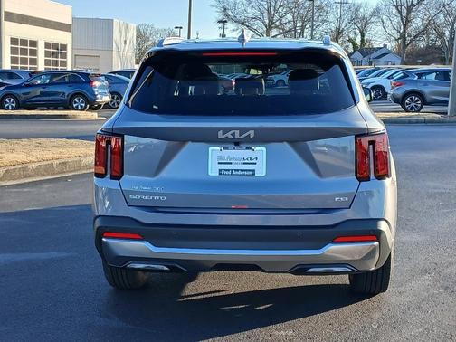 2025 Kia Sorento S