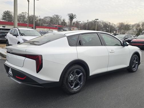 2026 Kia K4 
