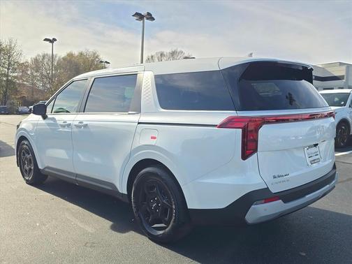 2026 Kia Carnival LX