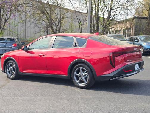 Currant Red 2026 Kia K4 LX