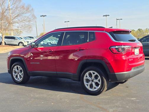 2025 Jeep Compass Latitude