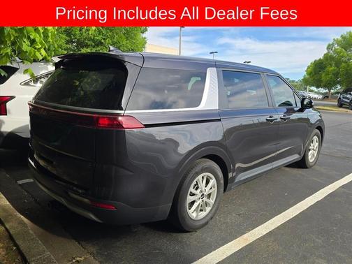 Metal 2022 Kia Carnival LXS