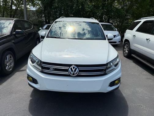2016 Volkswagen Tiguan R-Line