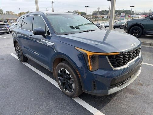 Midnight Black 2024 Kia Sorento S