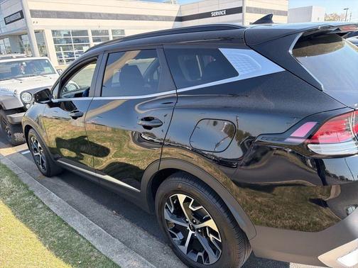 2025 Kia Sportage EX