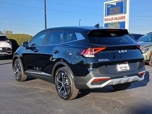 2025 Kia Sportage EX
