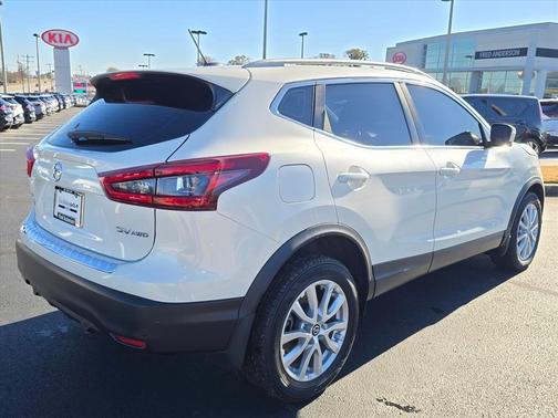 2020 Nissan Rogue Sport SV