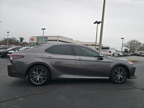 2024 Toyota Camry XLE