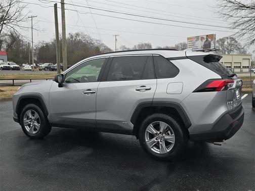 2023 Toyota RAV4 Hybrid LE