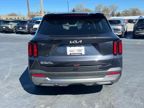 2025 Kia Sorento S