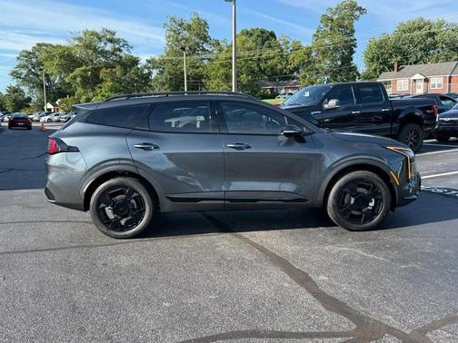 2026 Kia Sportage Hybrid X-Line