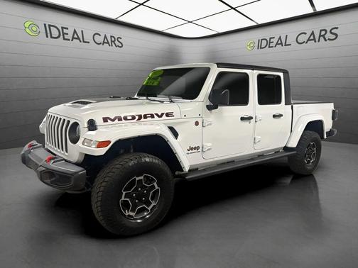 Bright White Clearcoat 2022 Jeep Gladiator Mojave 4x4