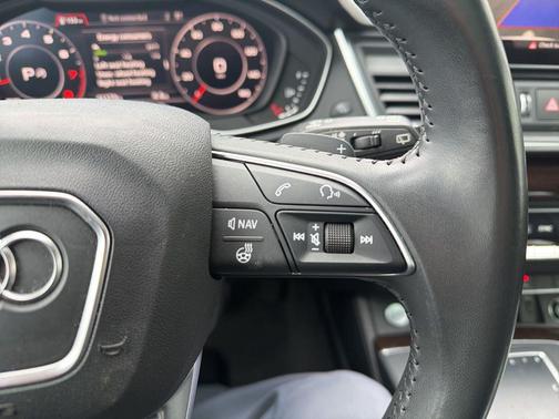 2018 Audi Q5 2.0T Tech Premium