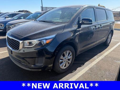 2017 Kia Sedona LX