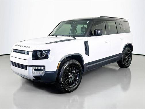 Fuji White 2024 Land Rover Defender 110 P300