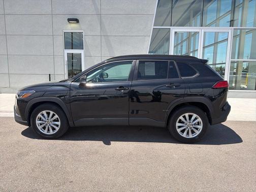 Jet Black 2023 Toyota Corolla Cross LE