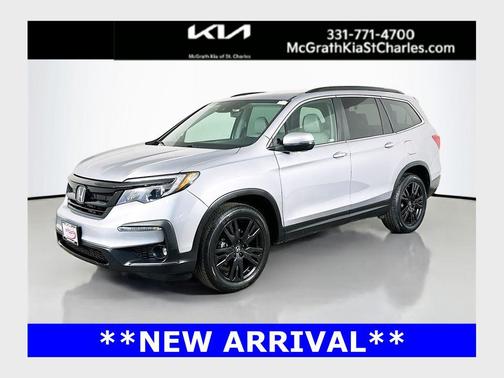 Lunar Silver Metallic 2022 Honda Pilot AWD Special Edition
