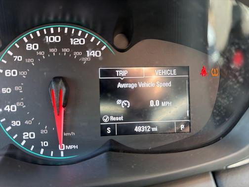 Shadow Gray Metallic 2021 Chevrolet Trax LT