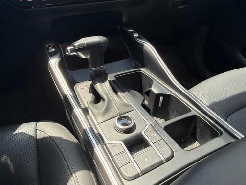 Ebony Black 2025 Kia Sorento S