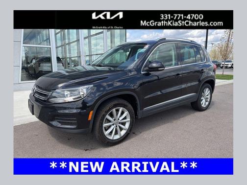 Deep Black 2017 Volkswagen Tiguan 2.0T Wolfsburg Edition