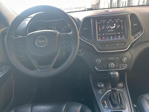 2022 Jeep Cherokee Trailhawk