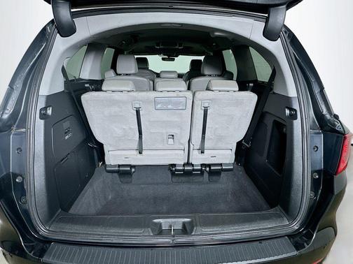 Crystal Black Pearl 2018 Honda Odyssey Elite