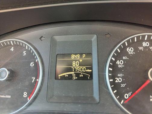 Pure White 2014 Volkswagen Jetta Auto SE w/Connectivity