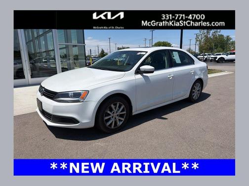 Pure White 2014 Volkswagen Jetta Auto SE w/Connectivity