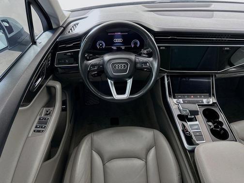 Carrara White 2023 Audi Q7 45 Premium Plus
