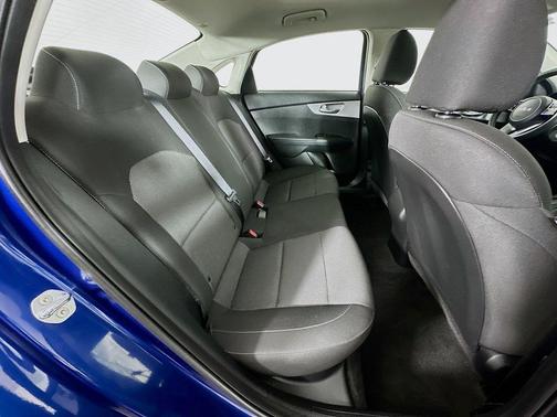 Deep Sea Blue 2023 Kia Forte LXS