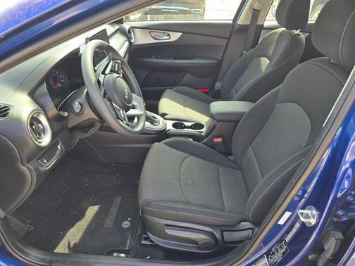Deep Sea Blue 2023 Kia Forte LXS