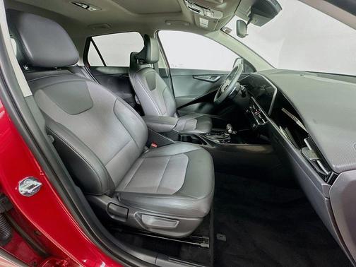 2025 Kia Niro Touring